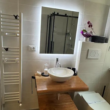 Apartment 40-relax E Comodita Con Posto Auto Triest